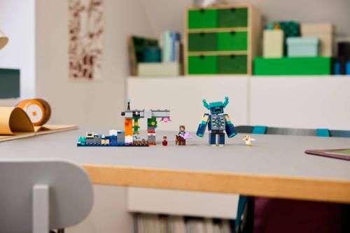 LEGO Mötet med Väktaren 21274