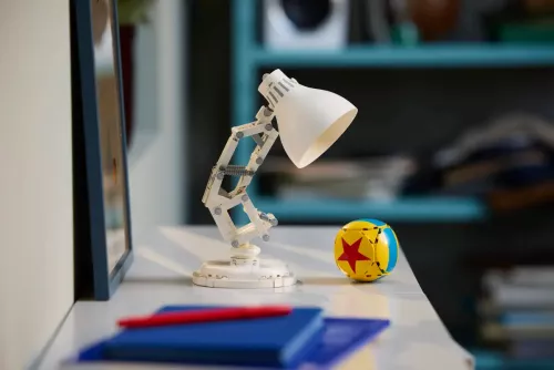 Lego Ideas Disney Pixar Luxo Jr. 21357