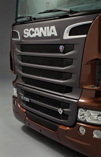 SCANIA R730 BLACK AMBER 1/24