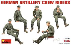 German Artillery Crew Riders 1:35