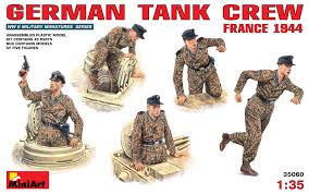 German Tank Crew - France 1944 1:35