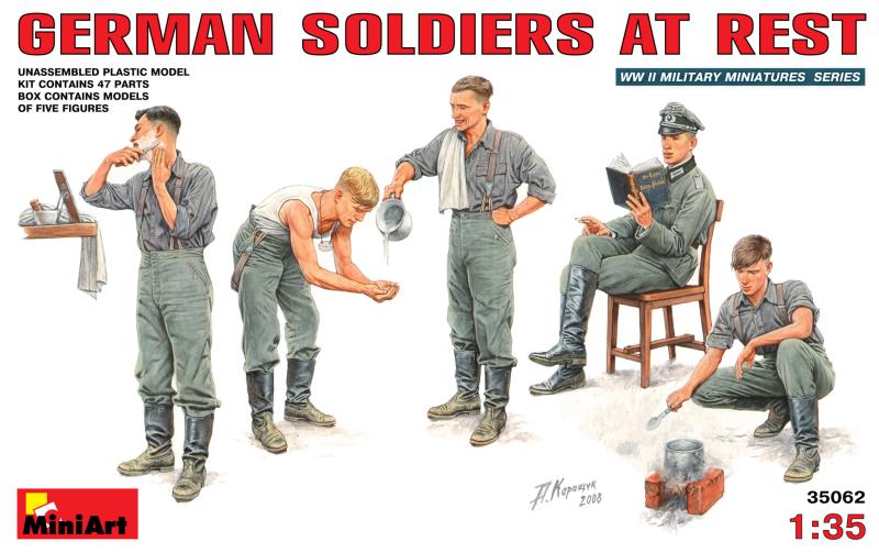 German Soldiers at Rest 1:35