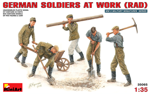 German Soldiers at Work 1:35