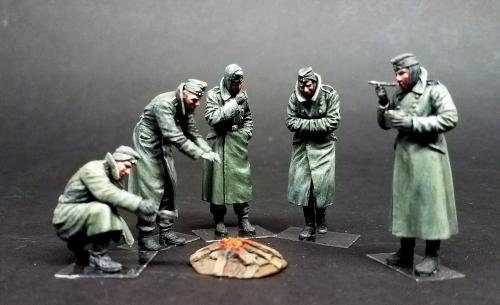 German Soldiers Winter 1941-42 1:35