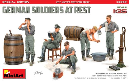German Soldiers at Rest Special Edition 1:35