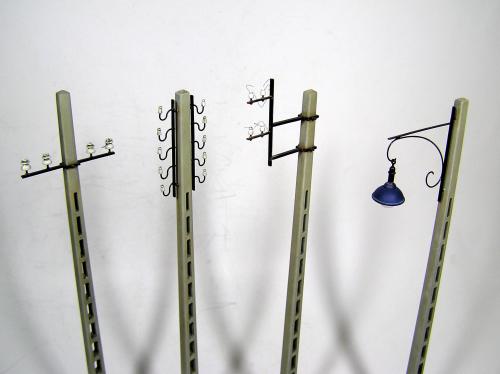 Concrete Telegraph Poles 1:35