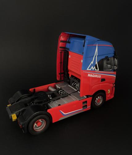 IVECO S-WAY 1:24
