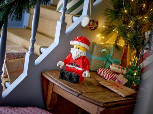 LEGO Iconic Stor Minifigur av Jultomten 40820