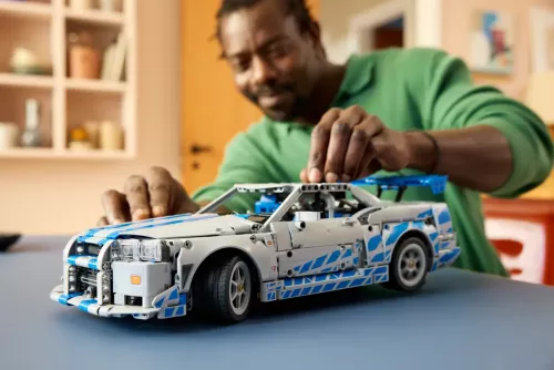 Lego Technic 2 Fast 2 Furious Nissan Skyline GT-R (R34) 42210