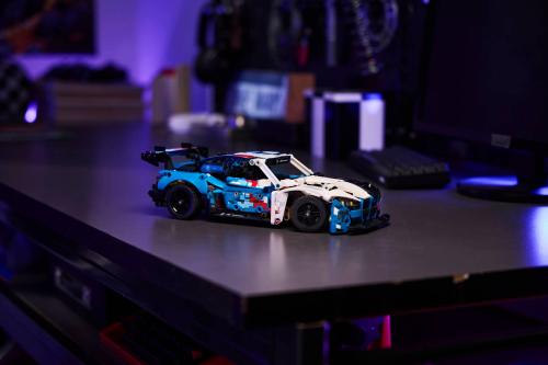 LEGO Technic BMW M4 GT3 EVO racerbil 42226