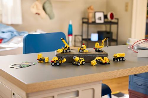 LEGO Technic Mäktiga maskiner 42233