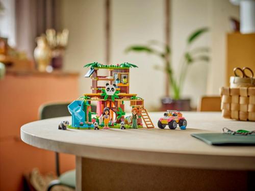 LEGO Friends Pandareservat 42648
