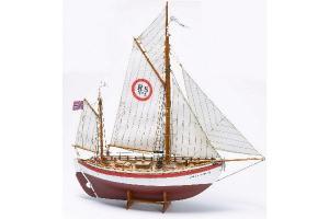 COLIN ARCHER -WOODEN HULL 1/40