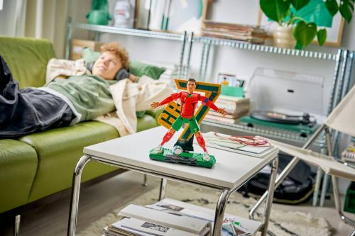 LEGO Editions Football Cristiano Ronaldo – fotbollslegend 43016