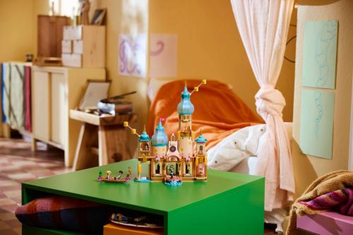 LEGO Disney Princess Rapunzels slott 43297