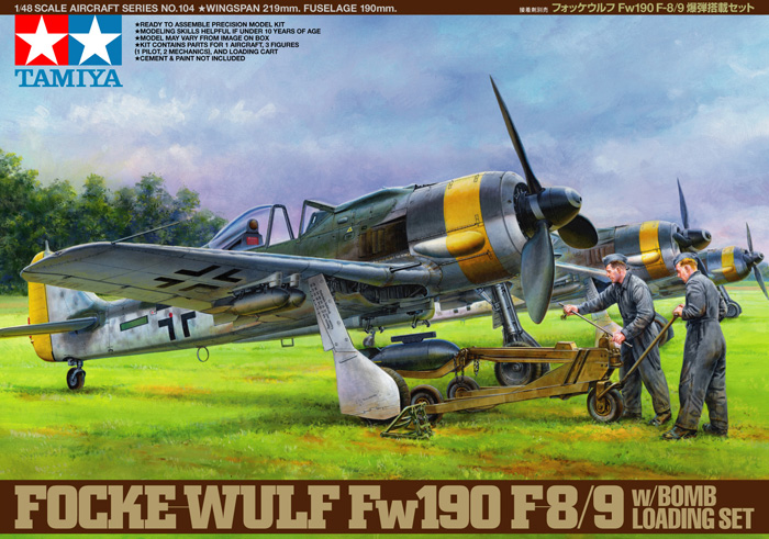 Focke-Wulf Fw190 F-8/9 w/Bomb Loading Set 1:48