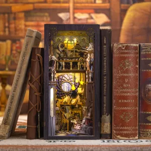 Book Nook: Nebula Common Room