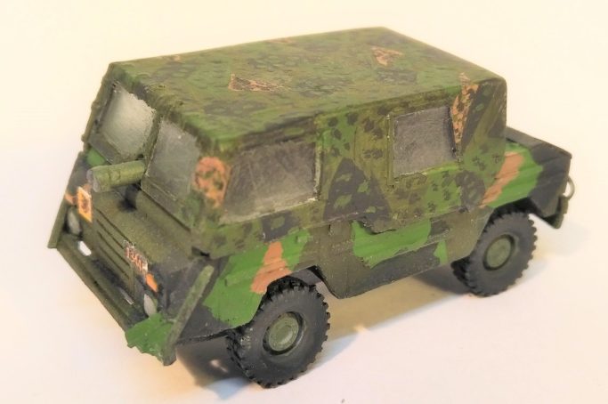 Volvo C303 Pansarvärnspjästerrängbil 1111 1:72