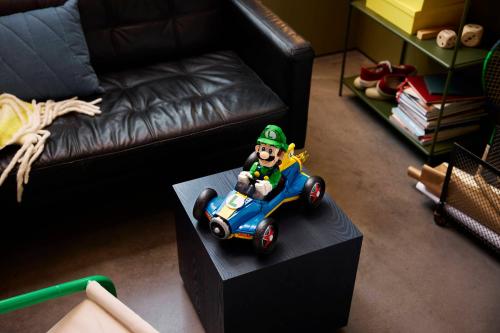LEGO Super Mario Mario Kart™ – Luigi och Mach 8 72050