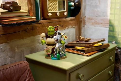 LEGO Shrek Shrek, Åsnan och Mästerkatten 72423
