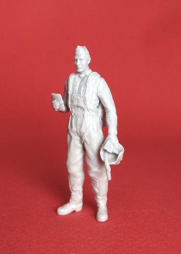 Swedish Air Force Pilot 1950s -1970s w Parachute 1/72