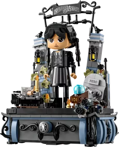 Lego Wednesday Addams Figur