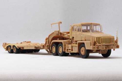 Scammell Commander with 62 tonne Crane Fruehauf semi-trailer 1/35