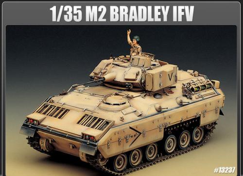Bradley IFV w. Interior 1/35