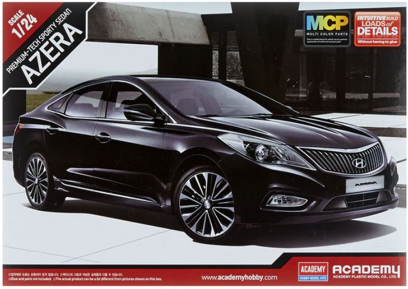 Premium-Tech Sporty Sedan Azera (2013 Hyundai Grandeur / Azera) 1:24