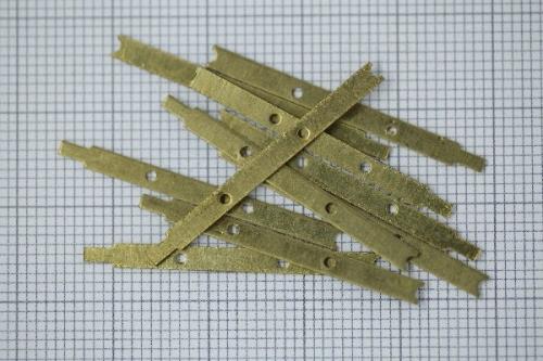 Relingsstöttor 28 mm 2 hål 10st