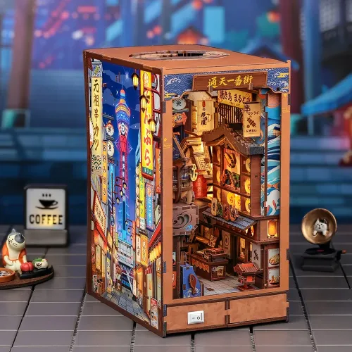 Book Nook: Tsutenkaku Ichiban Street