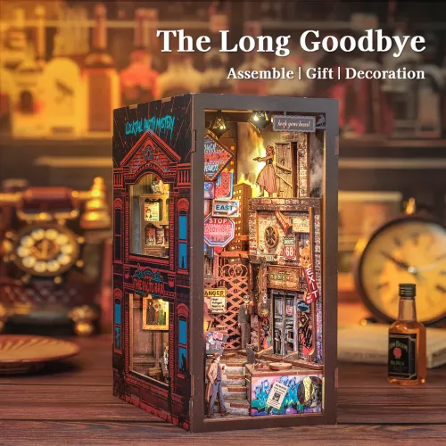 Book Nook: The Long Goodbye