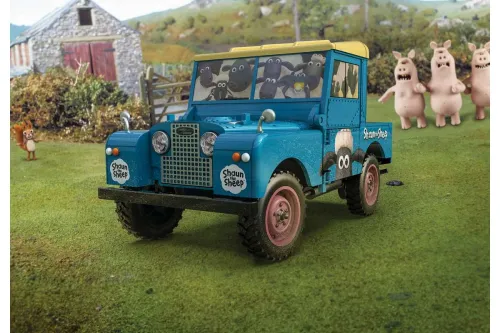 Scalextric Land Rover Series 1 - Shaun The Sheep 1:32
