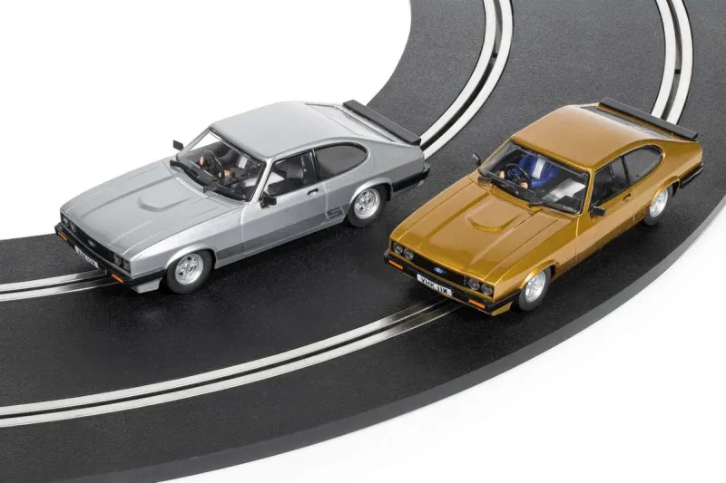 Scalextric The Professionals Ford Capri Mk III - Twin Car Set