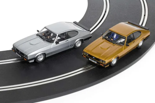 Scalextric The Professionals Ford Capri Mk III - Twin Car Set