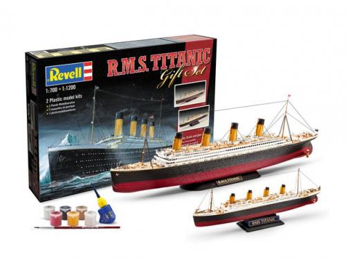 R.M.S. Titanic 1:700 & 1:1200