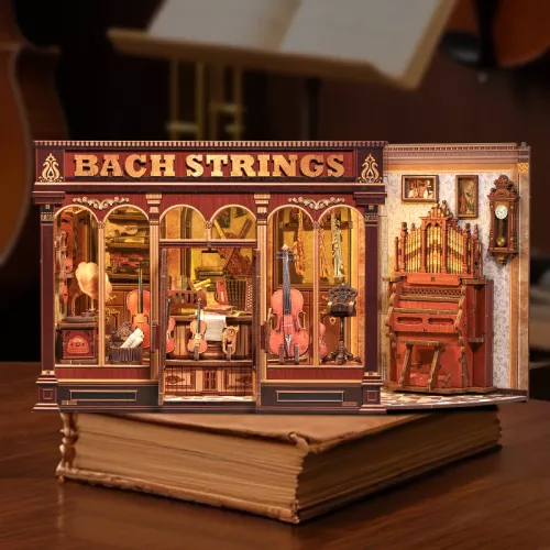 Miniature House: Bach Strings