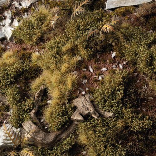 Gamer's Grass: Dark Green Shrubs