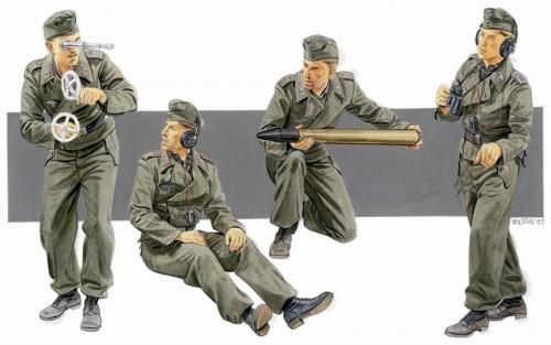 Self-Propelled Gun Crew 1/35
