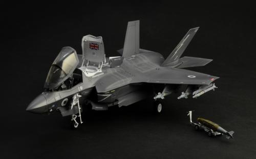 F-35B Lightning II 1:48