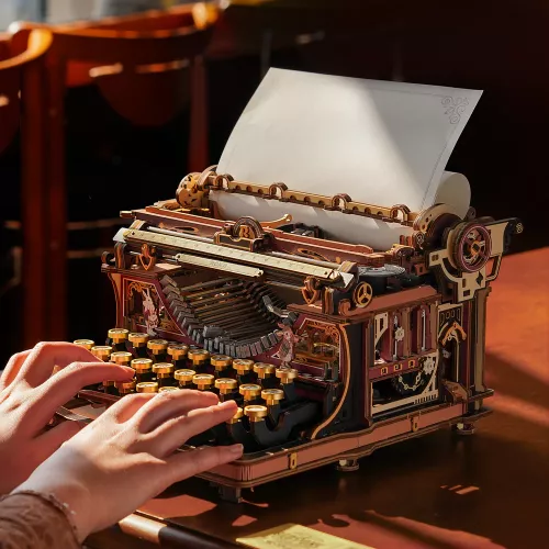 ROKR: Mechanical Typewriter (Magic version)