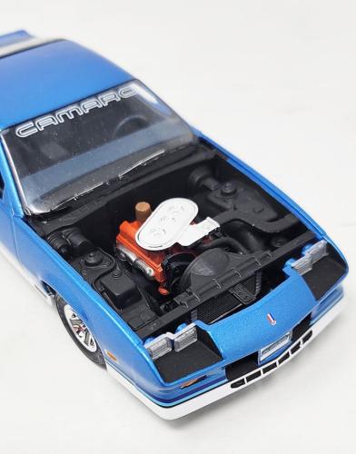 Route 32 '82 Z/28 Camaro Sports Car Series 1:32