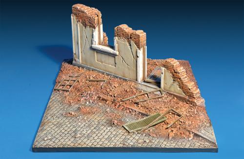 DIORAMA WITH RUINS 1:35