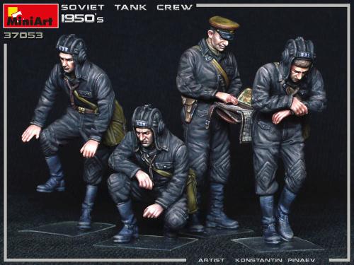 SOVIET TANK CREW 1950s 1/35