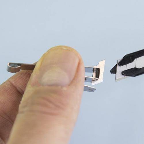 Modelcraft Slim Snap-Off Knife & 10 Blades