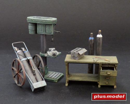 Workshop Equipment 1/35