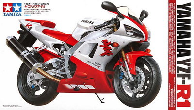 Yamaha YZF-R1 1/12