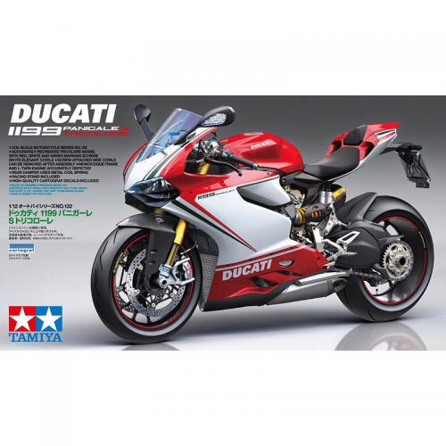 Ducati 1199 Panigale S - Tricolore 1/12
