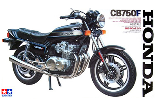 Honda CB750F 1/6