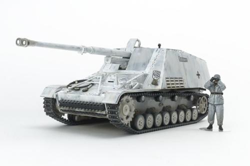 German Self-Propelled Heavy Anti-Tank Gun Nashorn 1/48